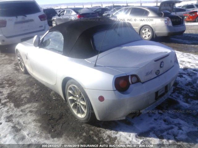 4USBT33423LR61082 - 2003 BMW Z4 2.5 SILVER photo 6