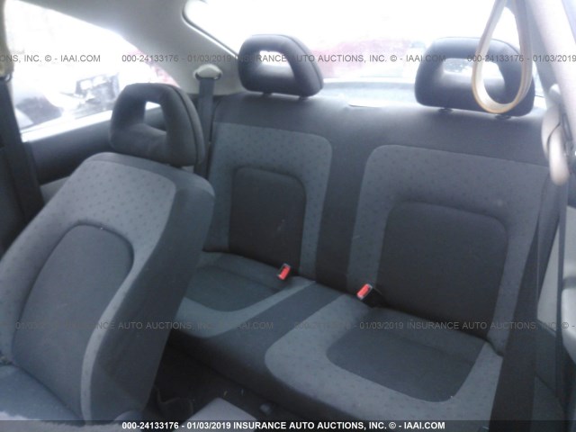 3VWBB61C8WM012415 - 1998 VOLKSWAGEN NEW BEETLE Schwarz Foto 8