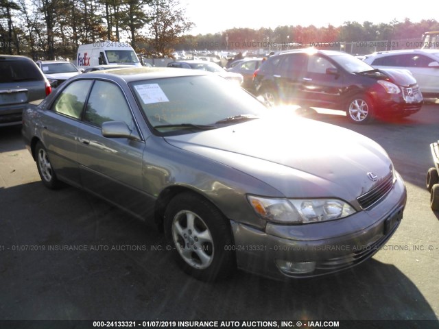 JT8BF28GXW5030170 - 1998 LEXUS ES 300 GOLD photo 1