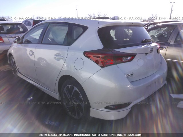 JTNKARJE4GJ502336 - 2016 TOYOTA SCION IM WHITE photo 3