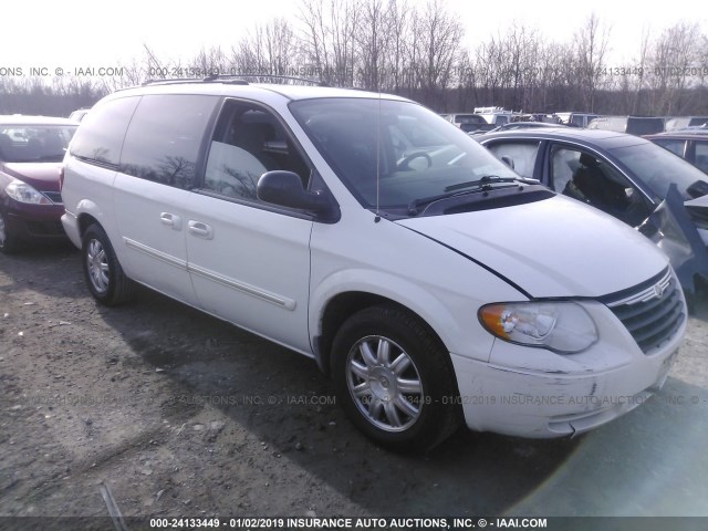 2C4GP54L15R429320 - 2005 CHRYSLER TOWN & COUNTRY TOURING WHITE photo 1