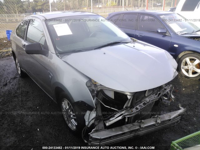 1FAHP33N78W256822 - 2008 FORD FOCUS SE/SEL/SES GRAY photo 1