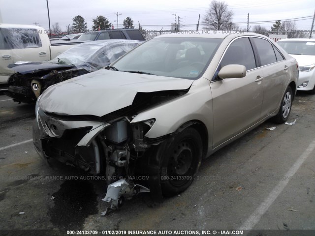 4T1BE46K48U256703 - 2008 TOYOTA CAMRY CE/LE/XLE/SE GOLD photo 2