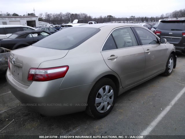 4T1BE46K48U256703 - 2008 TOYOTA CAMRY CE/LE/XLE/SE GOLD photo 4