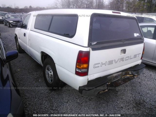 1GCEC14W22Z141328 - 2002 CHEVROLET SILVERADO C1500 WHITE photo 3