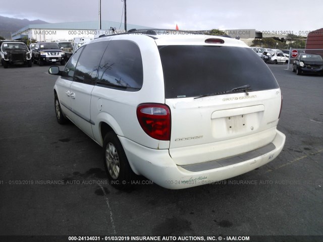 2B4GP443X2R642494 - 2002 DODGE GRAND CARAVAN SPORT WHITE photo 3