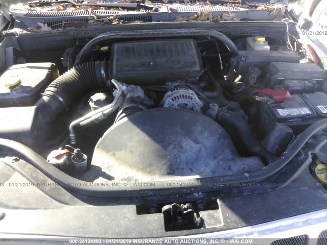 1J8HR48N15C692381 - 2005 JEEP GRAND CHEROKEE LAREDO/COLUMBIA/FREEDOM 灰色 照片 10