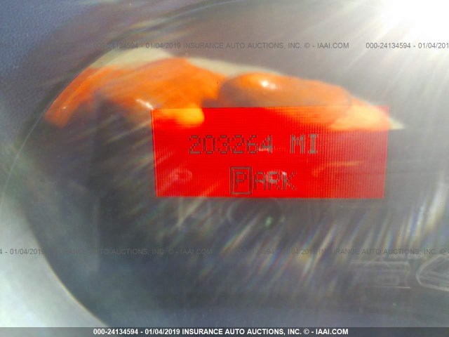 2G2WP542051201654 - 2005 PONTIAC GRAND PRIX ვერცხლისფერი ფოტო 7