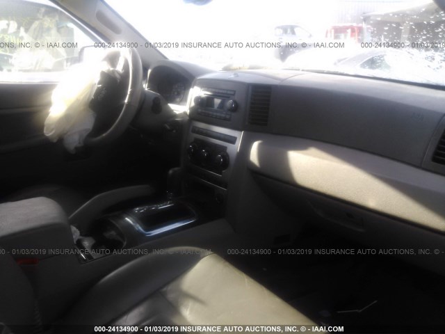 1J8GR48K26C163864 - 2006 JEEP GRAND CHEROKEE LAREDO/COLUMBIA/FREEDOM 黑色 照片 5