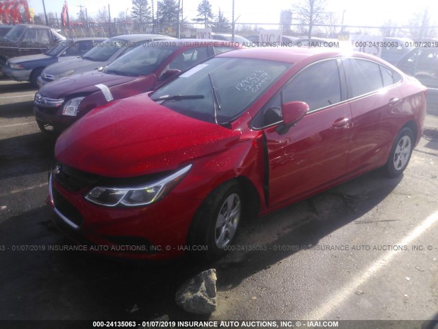 1G1BC5SM2J7189278 - 2018 CHEVROLET CRUZE LS RED photo 2