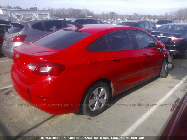 1G1BC5SM2J7189278 - 2018 CHEVROLET CRUZE LS RED photo 4