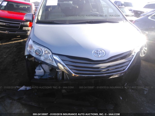 5TDYK3DC1ES501390 - 2014 TOYOTA SIENNA XLE/LIMITED GRAY photo 6