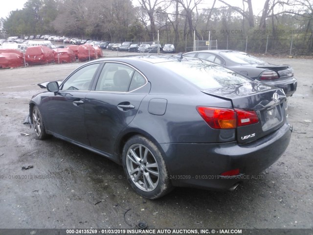 JTHBK262682063187 - 2008 LEXUS IS 250 GRAY photo 3