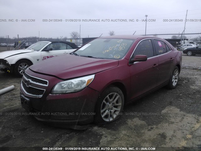 1G11D5RR4DF119513 - 2013 CHEVROLET MALIBU 1LT RED photo 2