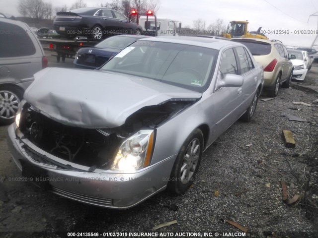 1G6KD5E61BU123862 - 2011 CADILLAC DTS LUXURY COLLECTION SILVER photo 2