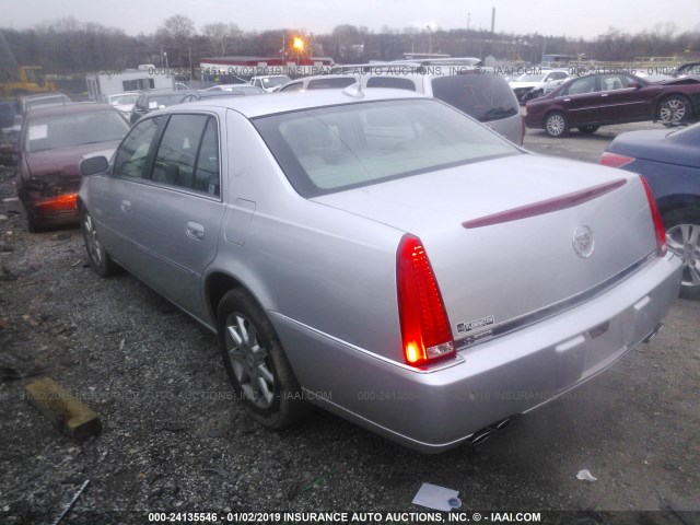 1G6KD5E61BU123862 - 2011 CADILLAC DTS LUXURY COLLECTION SILVER photo 3