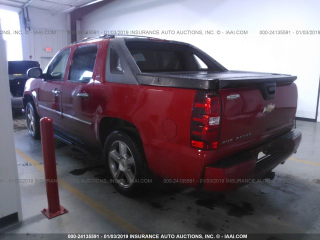 3GNEC32009G170998 - 2009 CHEVROLET AVALANCHE C1500 LTZ RED photo 3