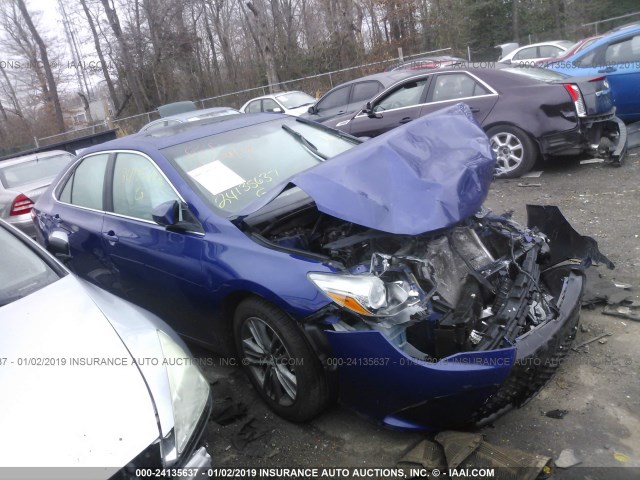 4T1BF1FK0FU886890 - 2015 TOYOTA CAMRY LE/XLE/SE/XSE ლურჯი ფოტო 1