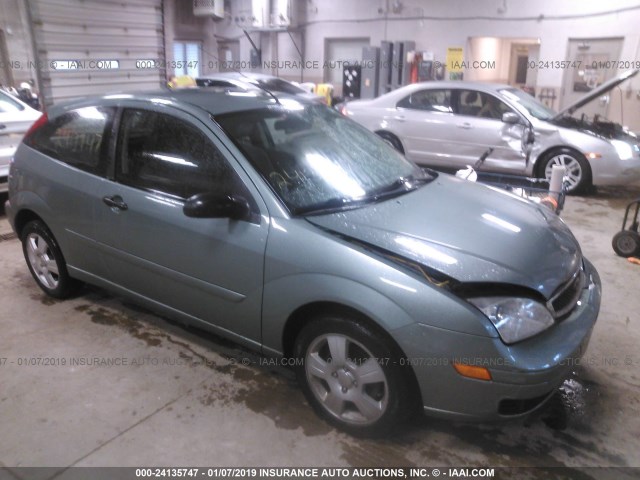 3FAFP31N25R102785 - 2005 FORD FOCUS ZX3 GREEN photo 1