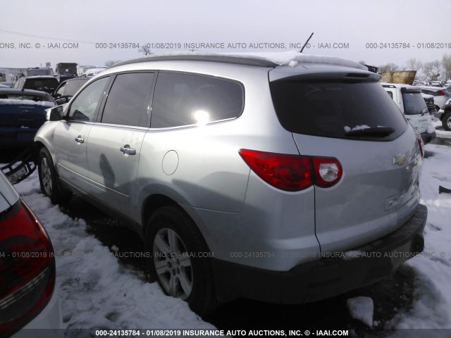 1GNKRJED2BJ114411 - 2011 CHEVROLET TRAVERSE LT SILVER photo 3