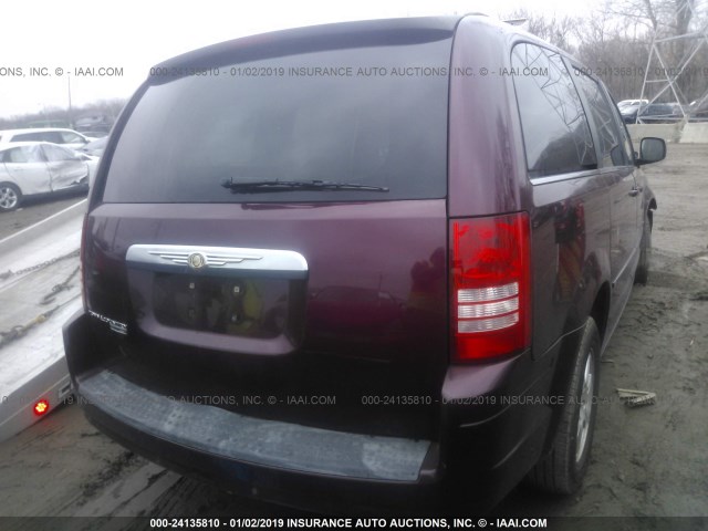 2A8HR54P18R736436 - 2008 CHRYSLER TOWN & COUNTRY TOURING MAROON photo 4