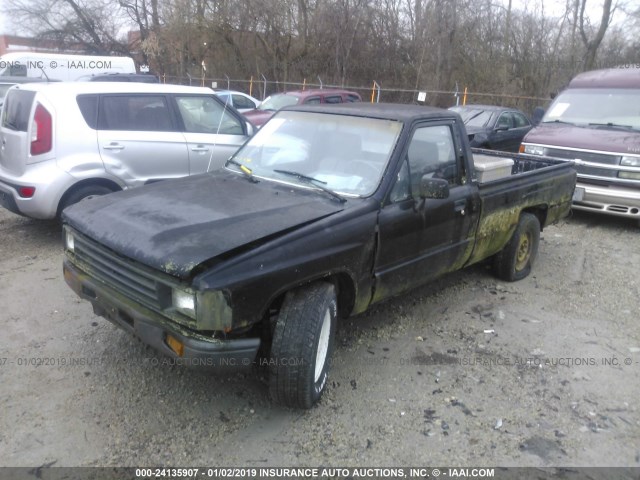 JT4RN55R5J0269710 - 1988 TOYOTA PICKUP 1/2 TON RN55 BLACK photo 2