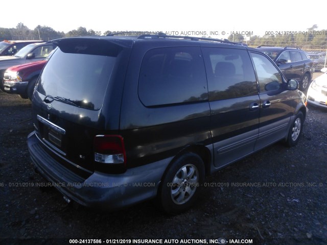 KNDUP132456637901 - 2005 KIA SEDONA EX/LX BLACK photo 4