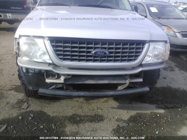 1FMDU73E92UC01165 - 2002 FORD EXPLORER XLT SILVER photo 6