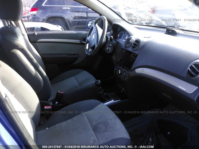KL1TD66E59B622027 - 2009 CHEVROLET AVEO LS/LT BLUE photo 5