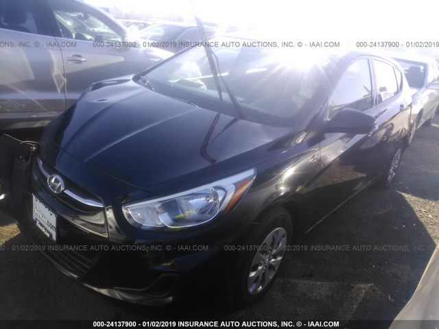 KMHCT5AE6HU355704 - 2017 HYUNDAI ACCENT SE BLACK photo 2