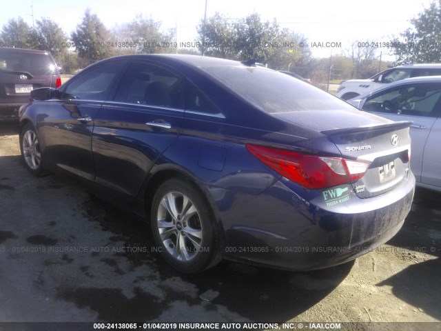 5NPEC4AC4CH332222 - 2012 HYUNDAI SONATA SE/LIMITED BLUE photo 3