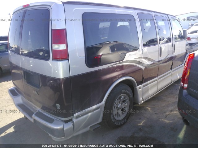 1GDFG15T231230728 - 2003 GMC SAVANA RV G1500 SILVER photo 4