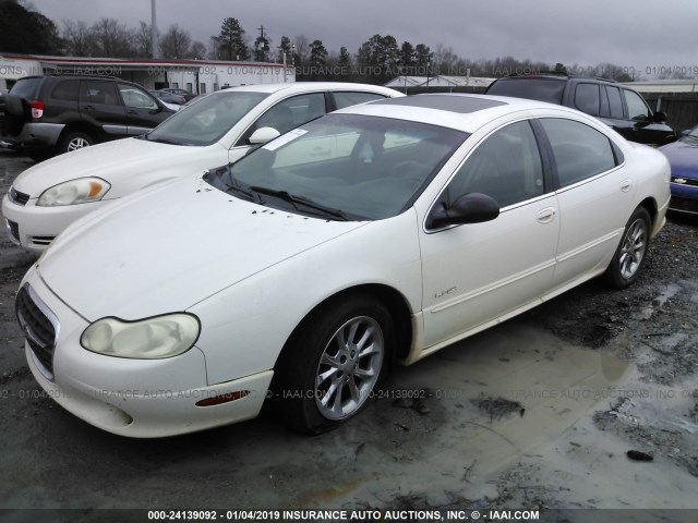 2C3HC56G41H687707 - 2001 CHRYSLER LHS WHITE photo 2