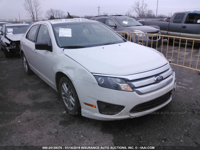 3FAHP0GA3CR380250 - 2012 FORD FUSION S WHITE photo 1