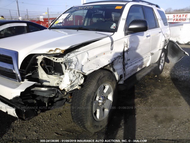 JTEZU14R08K013417 - 2008 TOYOTA 4RUNNER SR5/SPORT WHITE photo 6