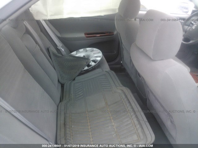4T1BE30K76U741675 - 2006 TOYOTA CAMRY LE/XLE/SE WHITE photo 8