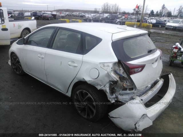 JTNKARJE6GJ501365 - 2016 TOYOTA SCION IM WHITE photo 3