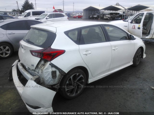 JTNKARJE6GJ501365 - 2016 TOYOTA SCION IM WHITE photo 4