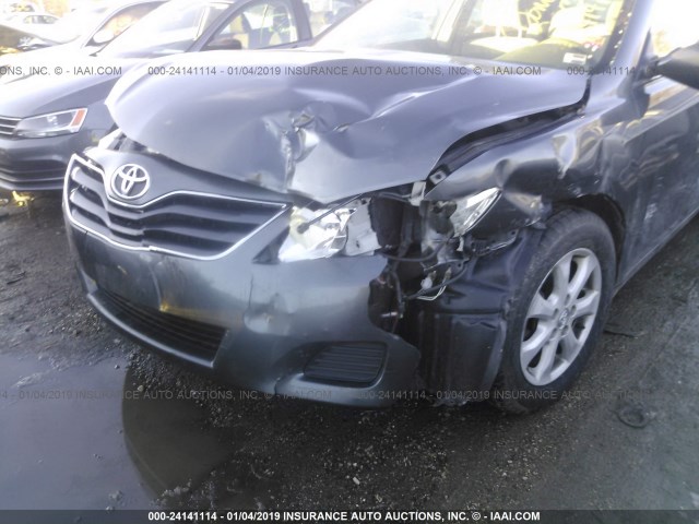 4T4BF3EKXBR218687 - 2011 TOYOTA CAMRY SE/LE/XLE GRAY photo 6