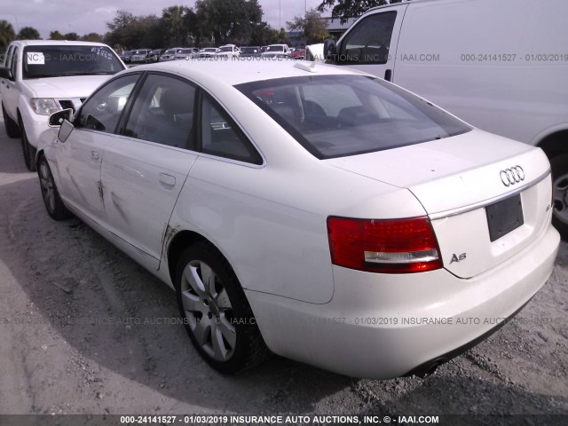 WAUAH74F06N113749 - 2006 AUDI A6 3.2 WHITE photo 3