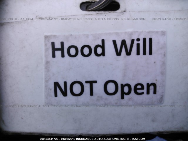 1G1ZC5EU0CF260870 - 2012 CHEVROLET MALIBU 1LT WHITE photo 10