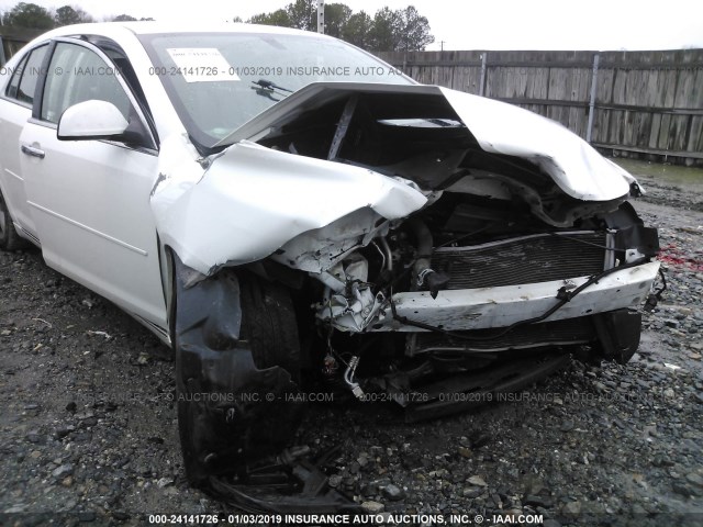 1G1ZC5EU0CF260870 - 2012 CHEVROLET MALIBU 1LT WHITE photo 6