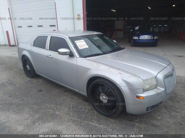 2C3KA53G26H405507 - 2006 CHRYSLER 300 TOURING SILVER photo 1