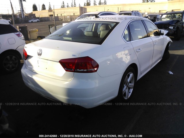 1VWBP7A33DC024171 - 2013 VOLKSWAGEN PASSAT SE WHITE photo 4