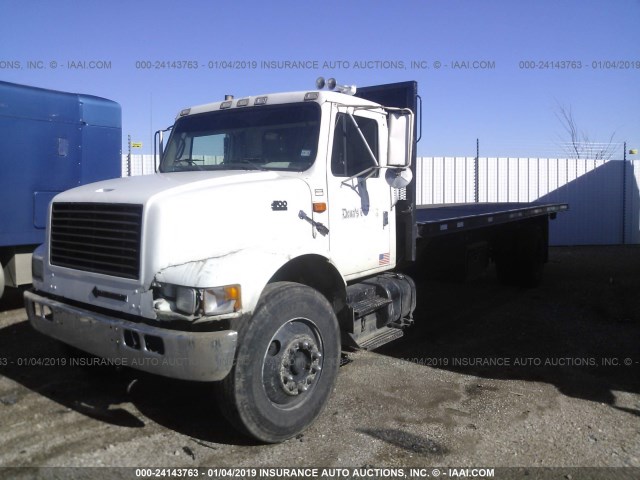 1HTSCABN5WH532128 - 1998 INTERNATIONAL 4000 4700 WHITE photo 2