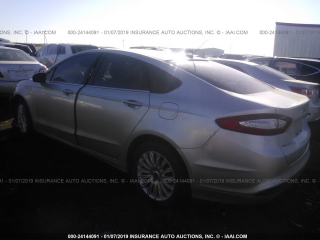 3FA6P0LU7DR329844 - 2013 FORD FUSION SE HYBRID SILVER photo 3