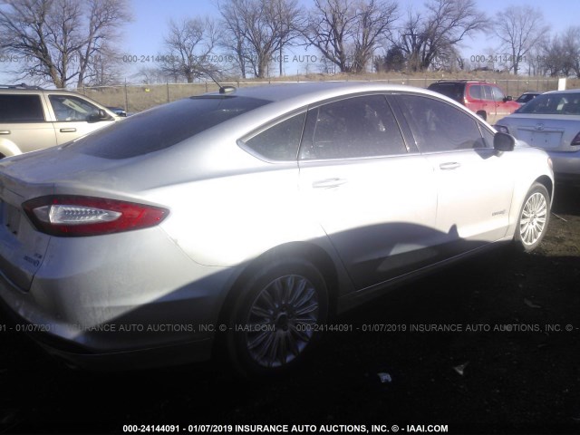 3FA6P0LU7DR329844 - 2013 FORD FUSION SE HYBRID SILVER photo 4