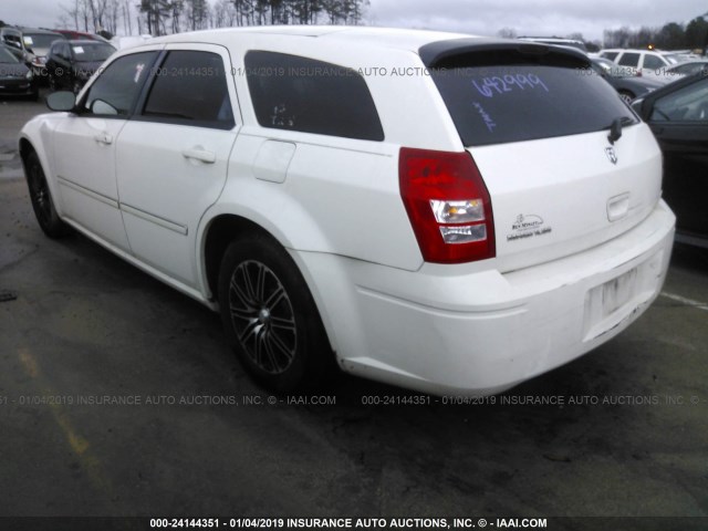 2D4FV47T77H642999 - 2007 DODGE MAGNUM SE WHITE photo 3