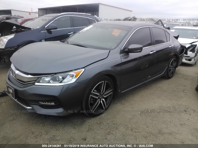 1HGCR2F65HA010279 - 2017 HONDA ACCORD SPORT GRAY photo 2