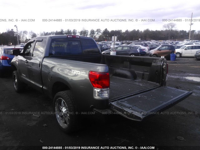 5TFUY5F1XBX187152 - 2011 TOYOTA TUNDRA DOUBLE CAB SR5 GRAY photo 3